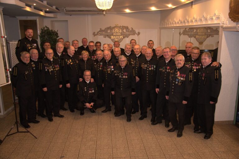 „MIĘDZYPOKOLENIOWE SPOTKANIE GENERAŁÓW”