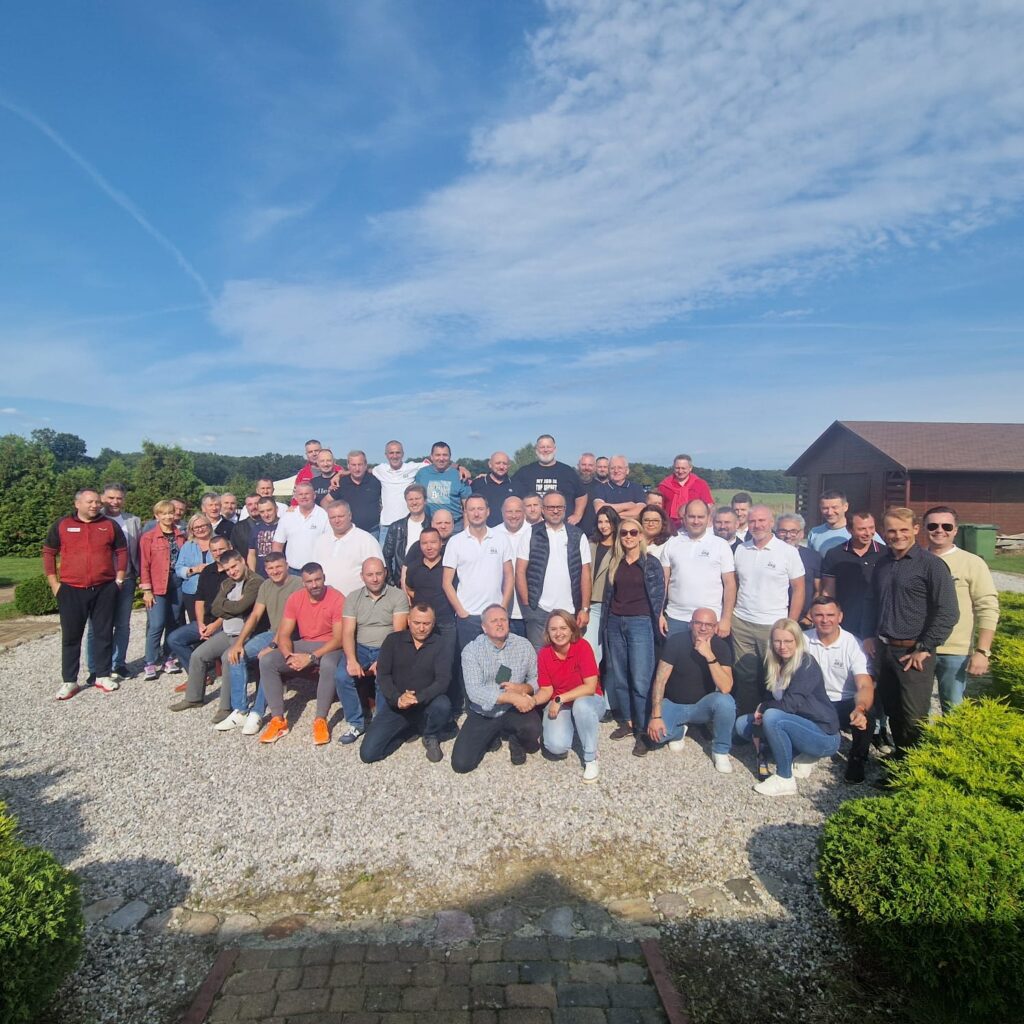 Integracja, która łączy – niezapomniany wieczór pełen energii