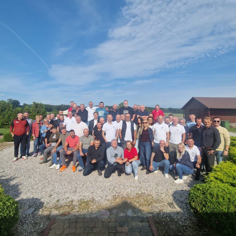 Integracja, która łączy – niezapomniany wieczór pełen energii